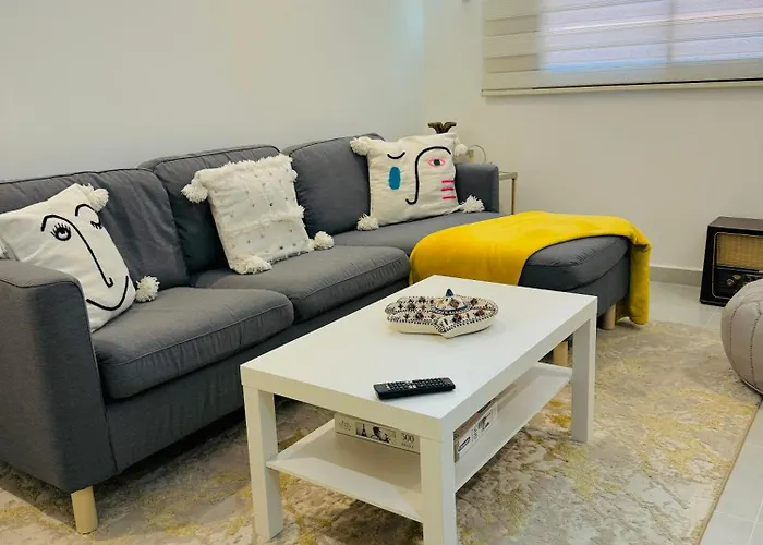 Le Majorelle Cozy Flat